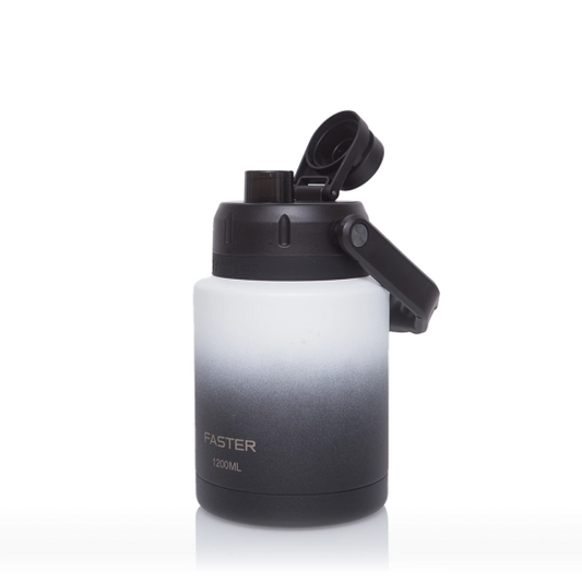 Garrafa Térmica Gig Fast Preto e Branco 1200ml