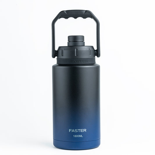 Garrafa Térmica Gig Fast Preta C/ Marinho Tritan 1800ml