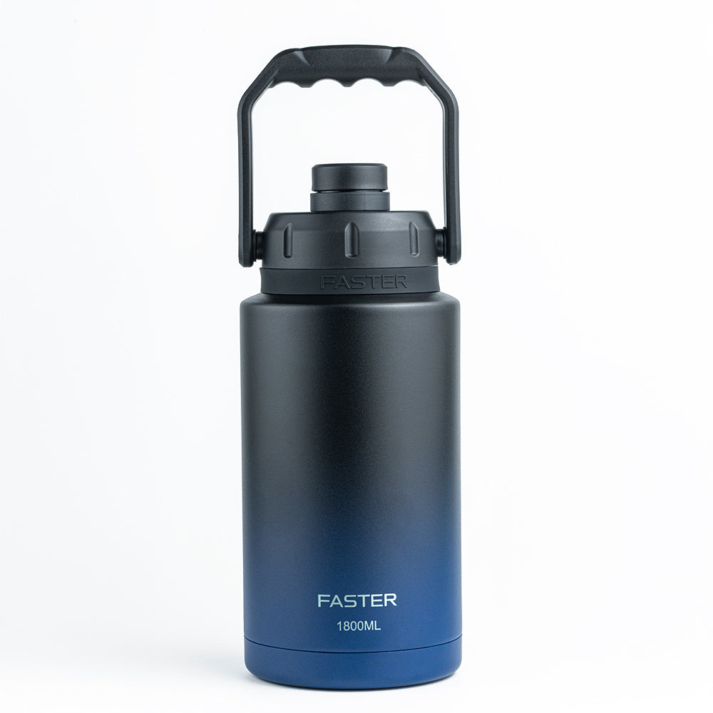 Garrafa Térmica Gig Fast Preta C/ Marinho Tritan 1800ml
