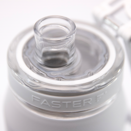 Garrafa Térmica Faster Oásis Branca Lótus - 950ml